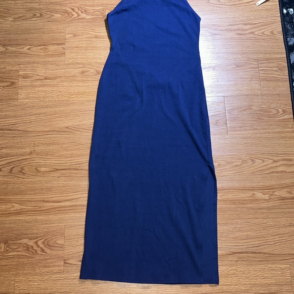 Bordeaux Navy Ribbed Midi Dress from Anthropologie - Picture 4 of 9